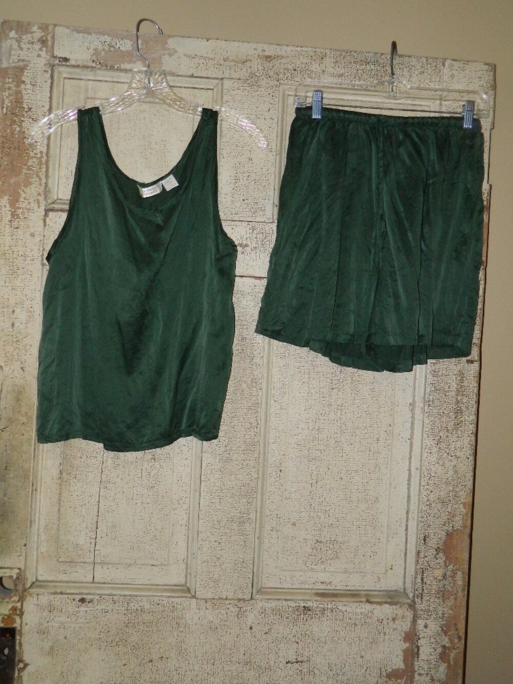 Victoria's Secret Silk 2 Pc Tank Top Shorts Pajama Set Sz S/M (I-39)